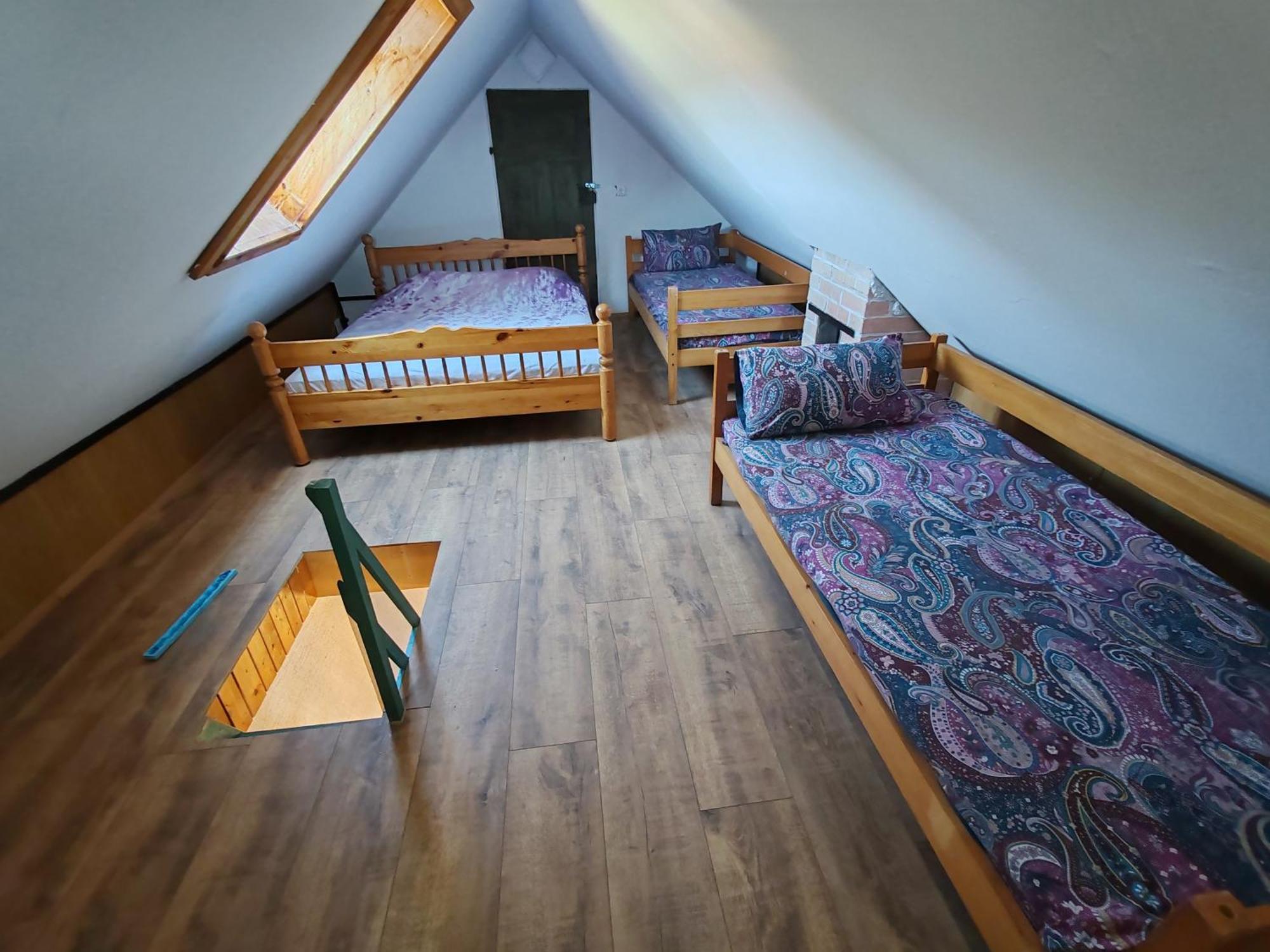 Apartment Ursa Major Preddvor Εξωτερικό φωτογραφία